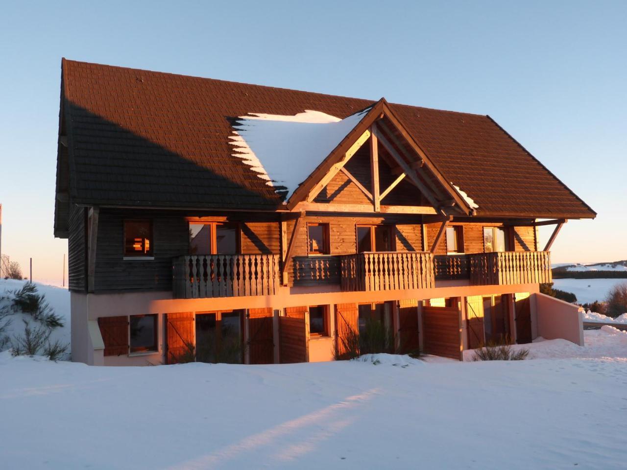Residence Le Bois De La Reine Super Besse Exterior foto